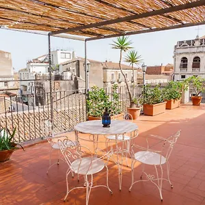 Le Grazie , Aeroporto di Catania Fontana Rossa Italia